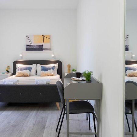 Bright And Modern Apartments In City Center 萨格勒布 外观 照片