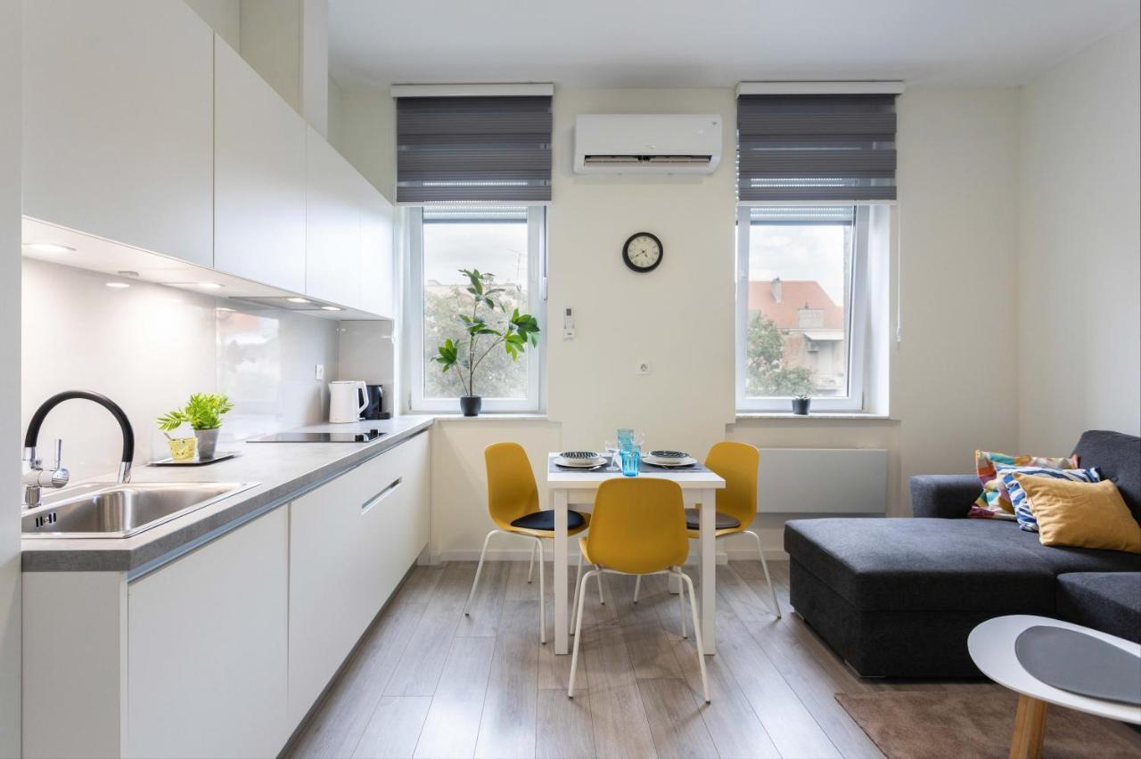 Bright And Modern Apartments In City Center 萨格勒布 外观 照片