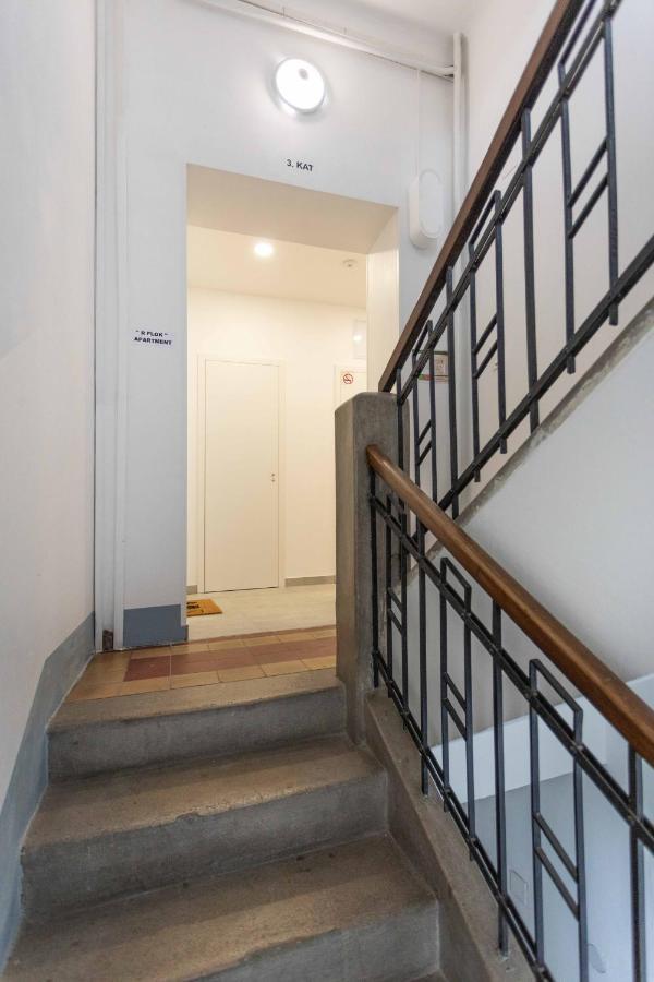Bright And Modern Apartments In City Center 萨格勒布 外观 照片