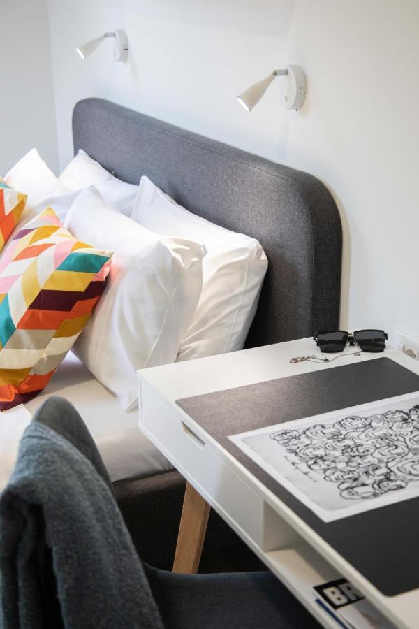 Bright And Modern Apartments In City Center 萨格勒布 外观 照片