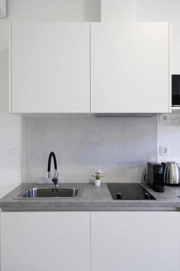 Bright And Modern Apartments In City Center 萨格勒布 外观 照片