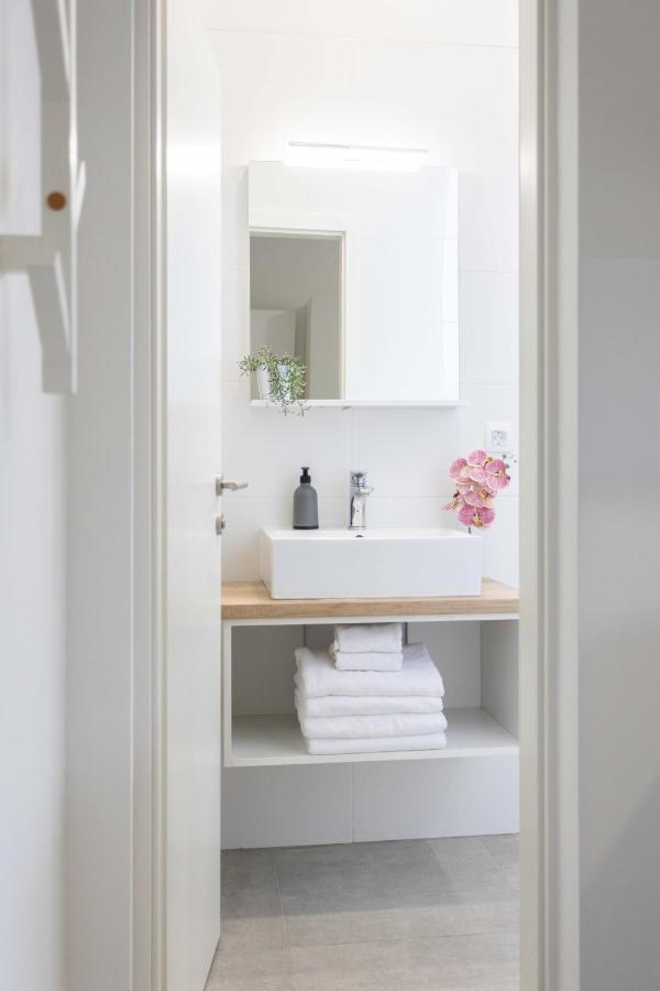 Bright And Modern Apartments In City Center 萨格勒布 外观 照片