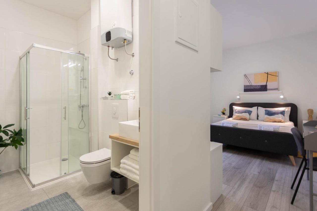 Bright And Modern Apartments In City Center 萨格勒布 外观 照片