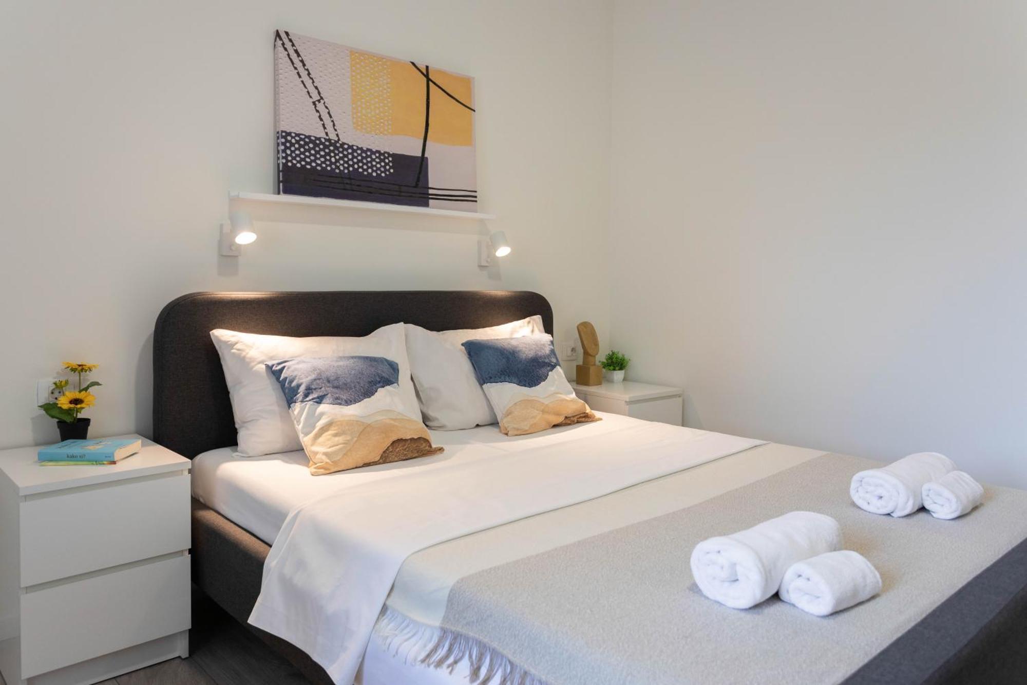 Bright And Modern Apartments In City Center 萨格勒布 外观 照片