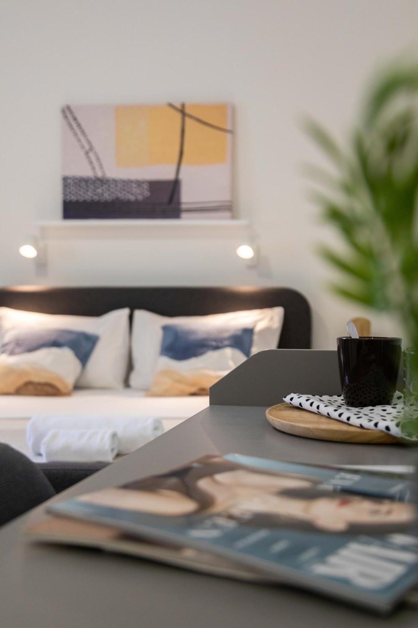 Bright And Modern Apartments In City Center 萨格勒布 外观 照片